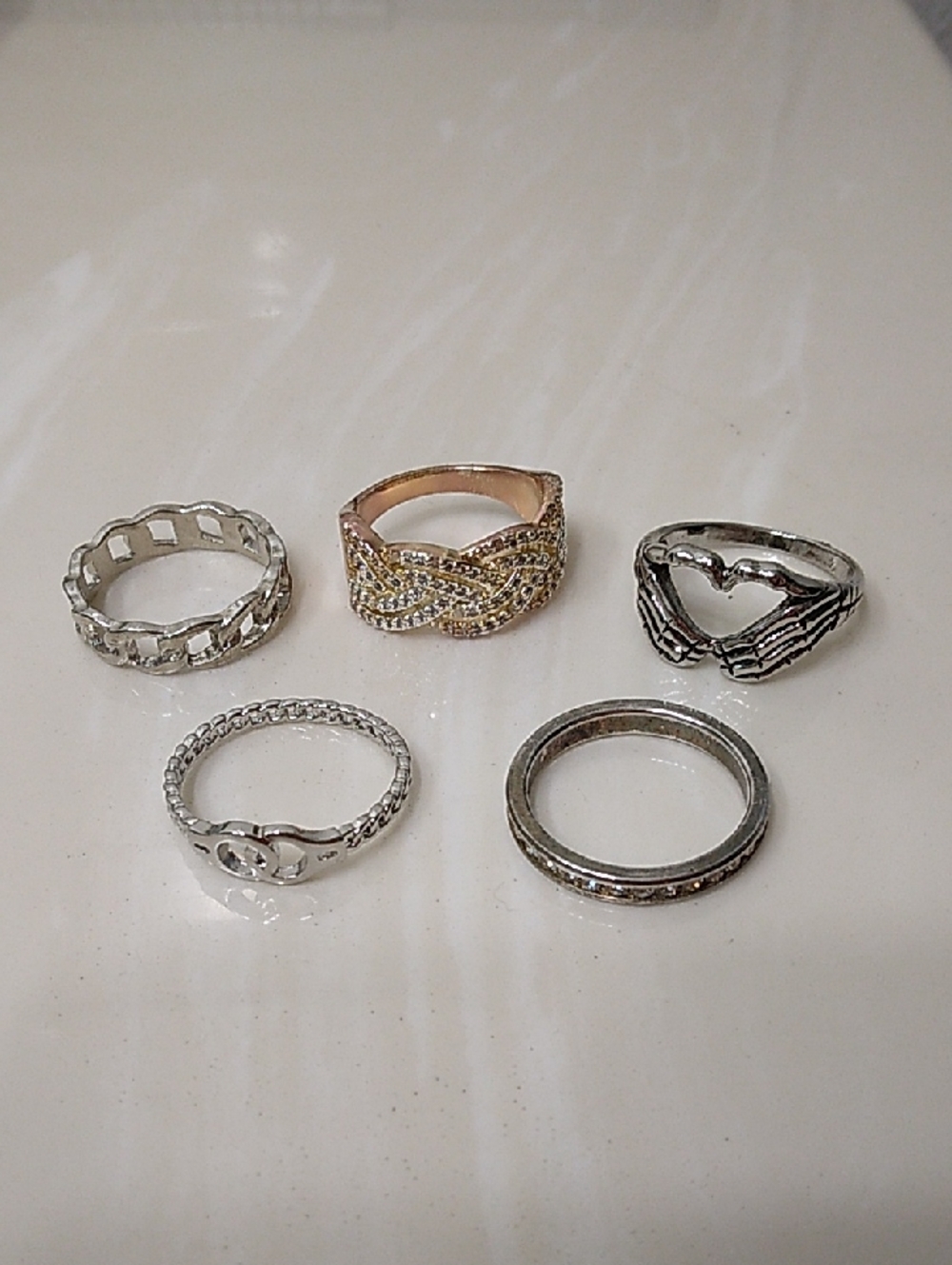 Bundle Of 5 Fashion Rings Silver and Rose Gold Size 8.5
